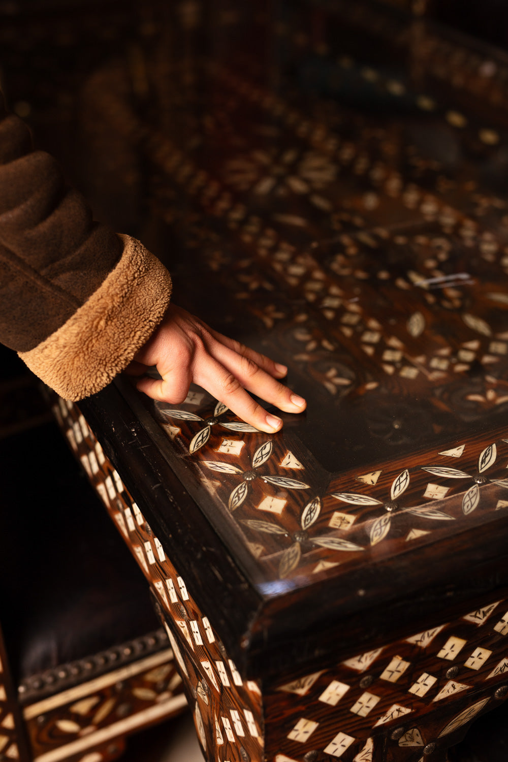 Royal Levantine Dining Collection