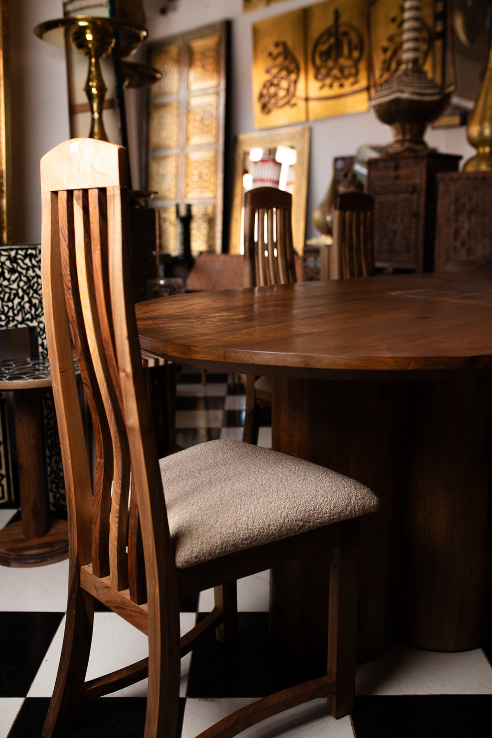 Oval Dining Set with Upholstery