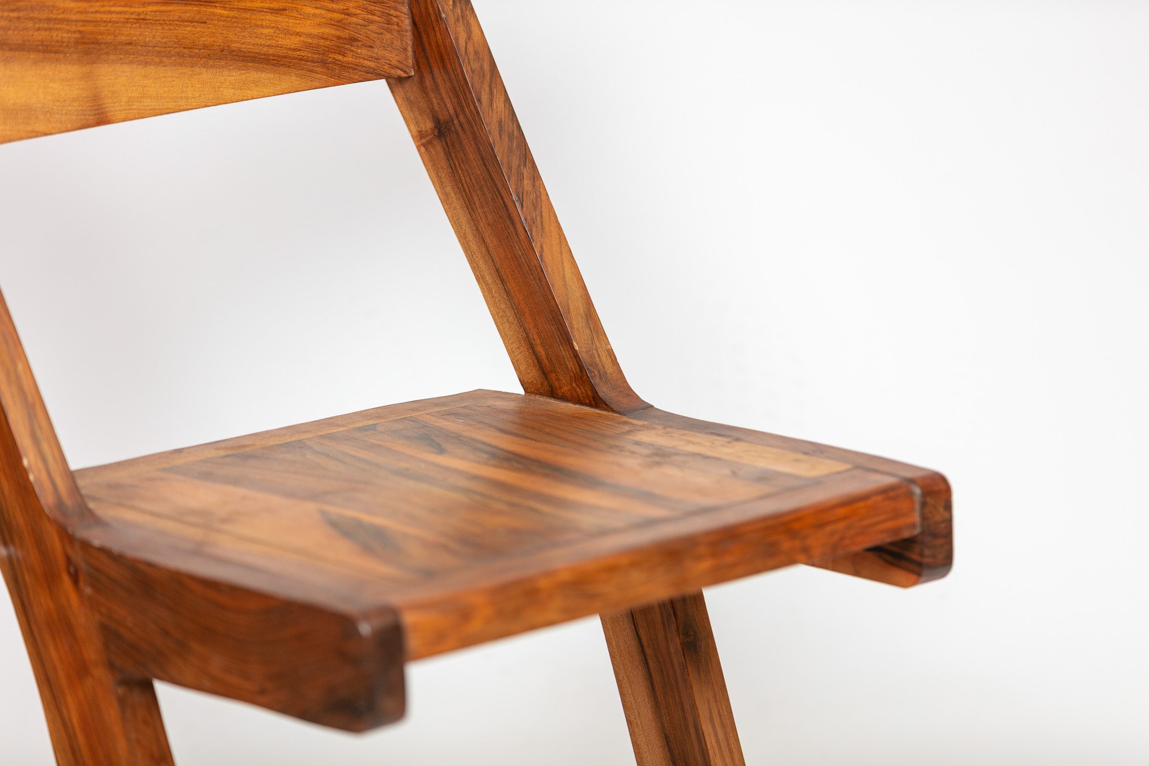 Solid Wood Z-Frame Chair