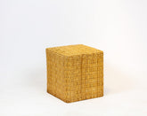 Pouf en paille tressée fait main