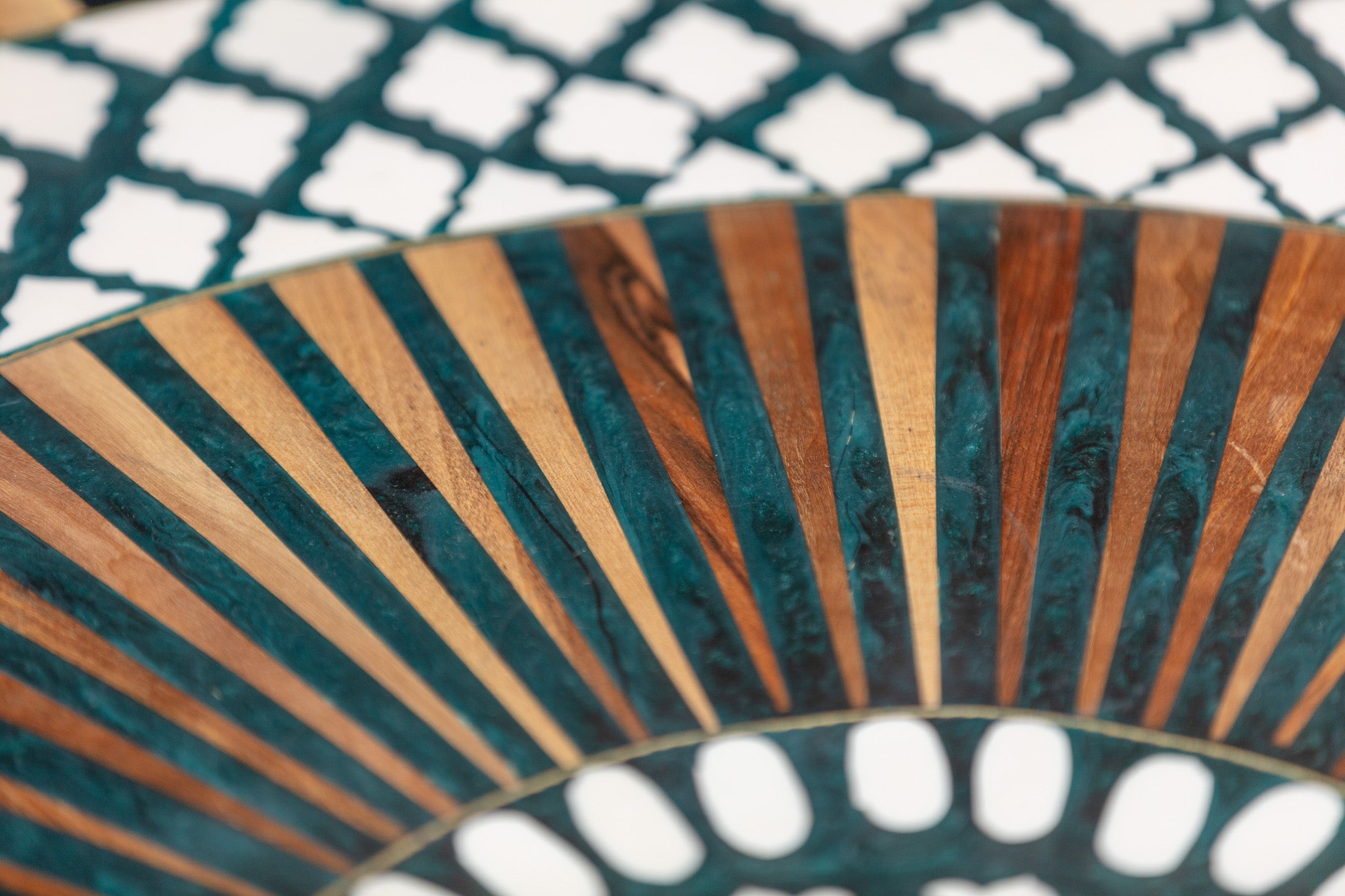 Heritage Round Walnut & Resin Table