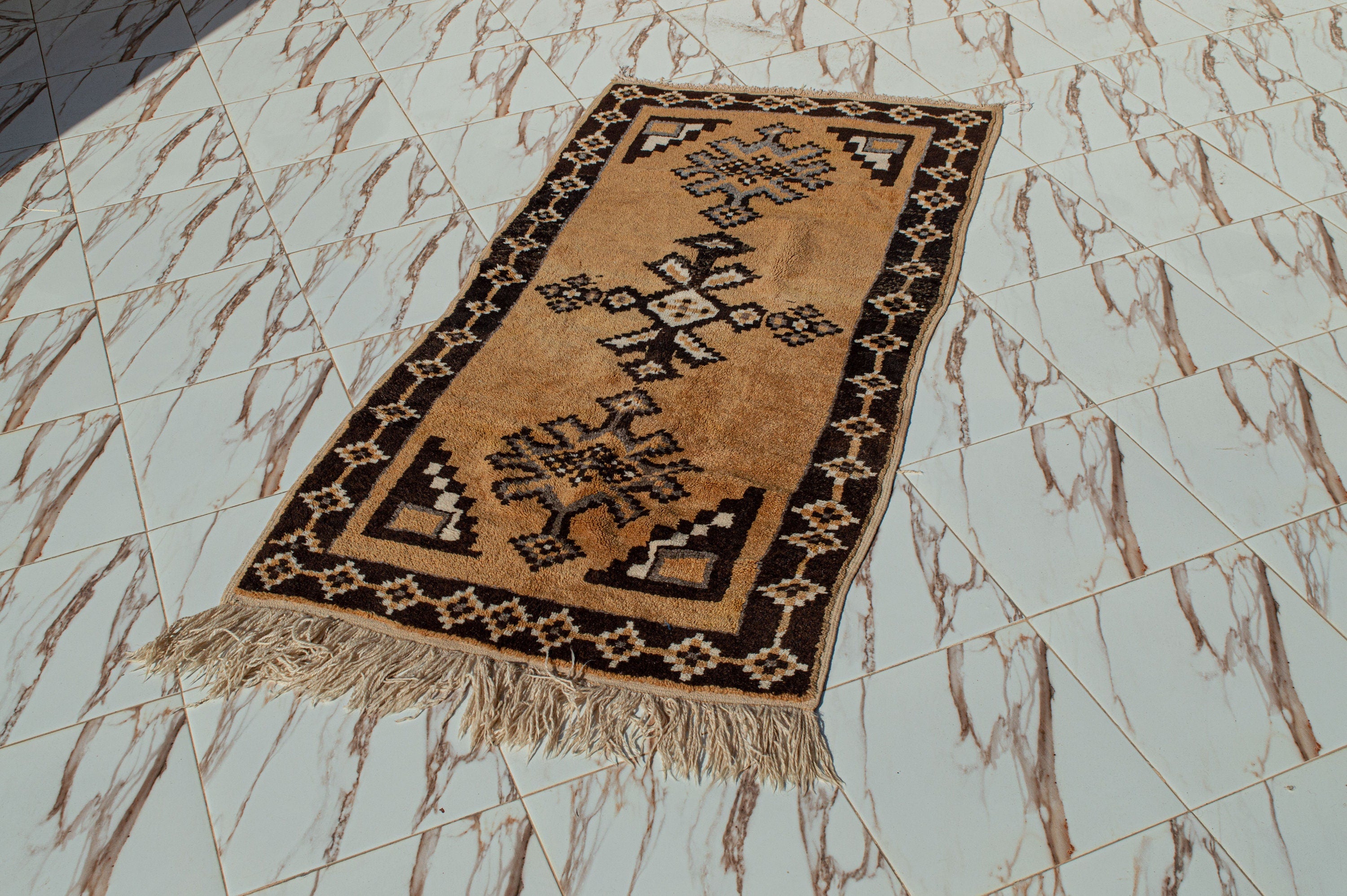 Vintage Amber Moroccan Medallion Rug