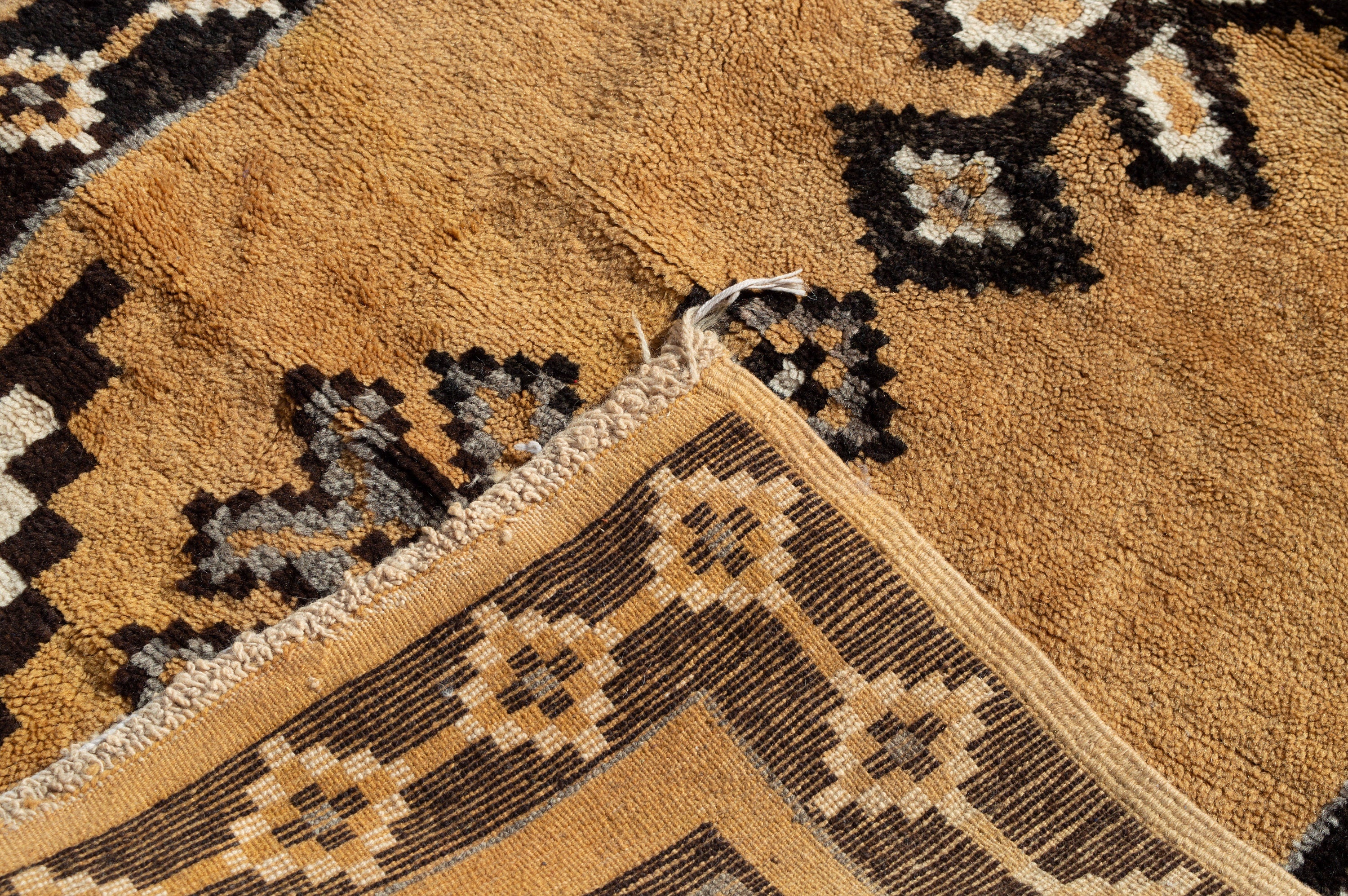 Vintage Amber Moroccan Medallion Rug