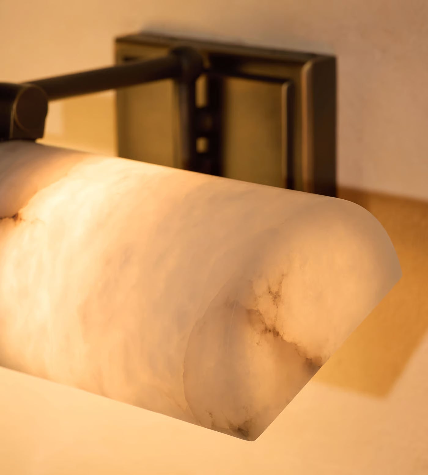 Modern Alabaster Cylinder Wall Picture Light