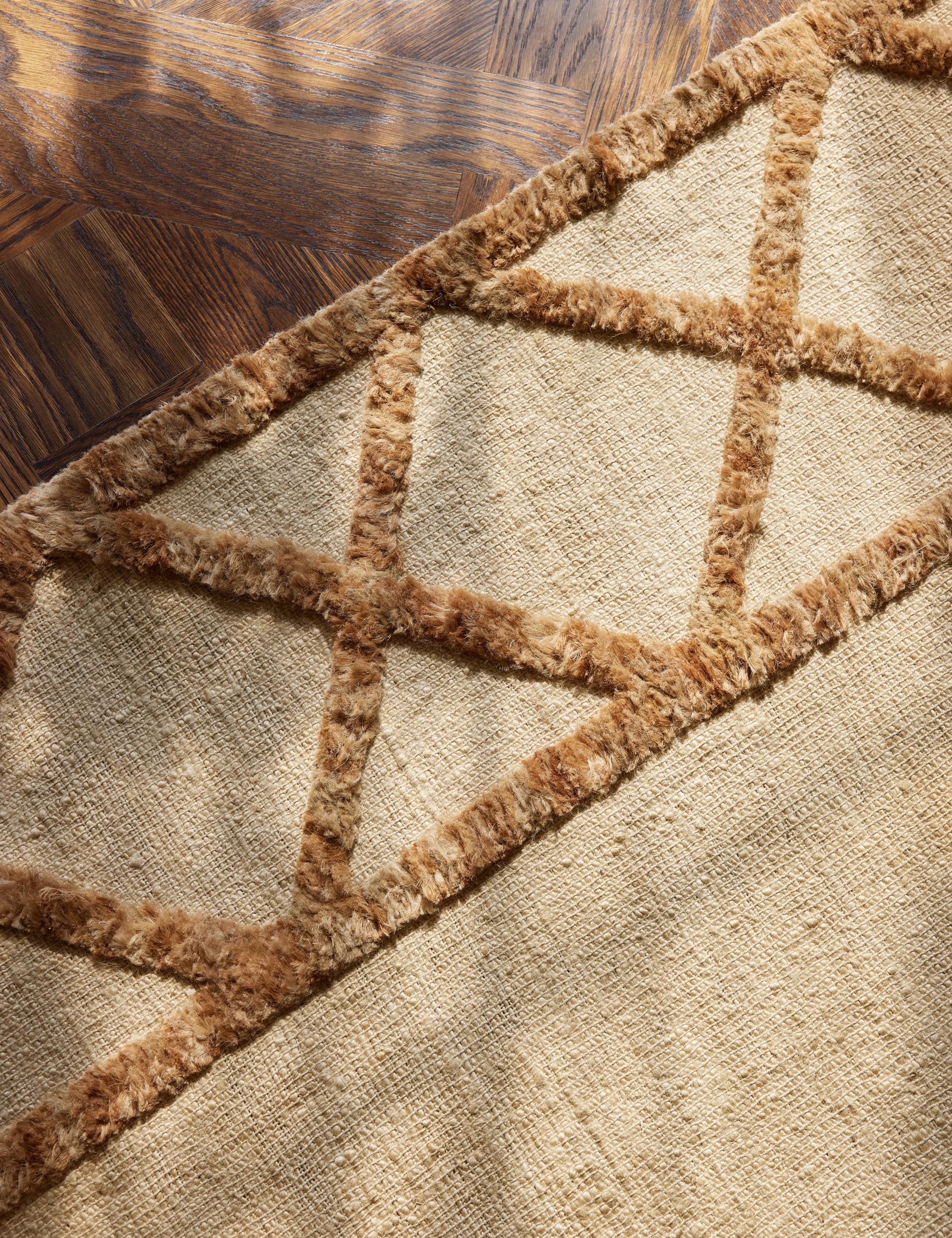 Handwoven Natural Jute Border Rug