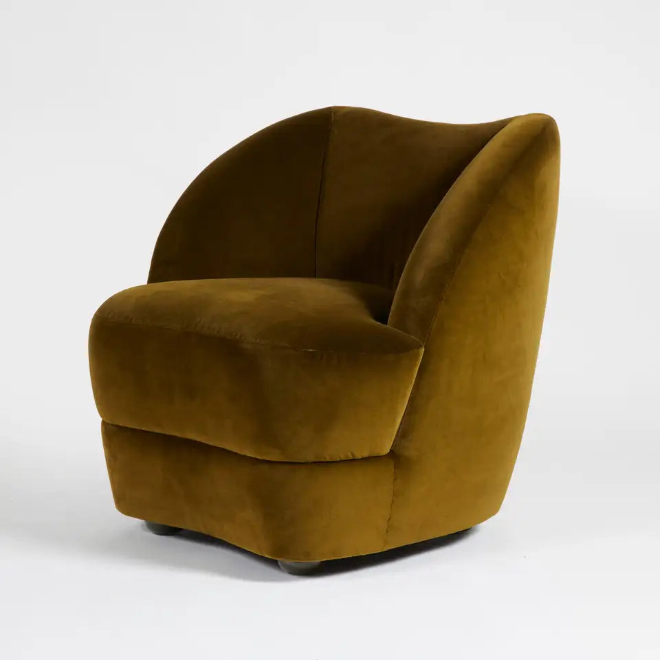 Luxurious Moss Green Velvet Barrel Chair