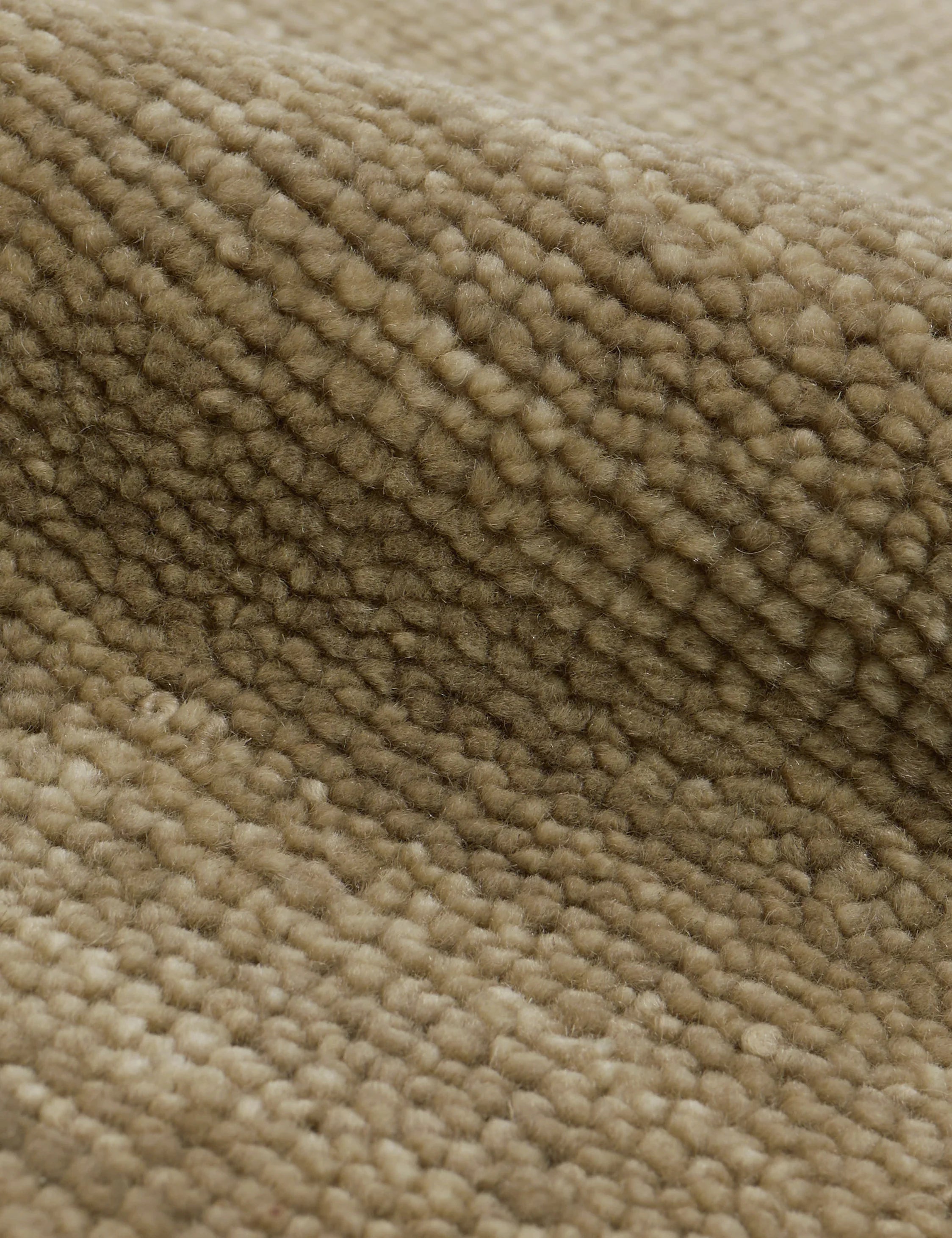 Hand-Woven Wheat Heritage Rug