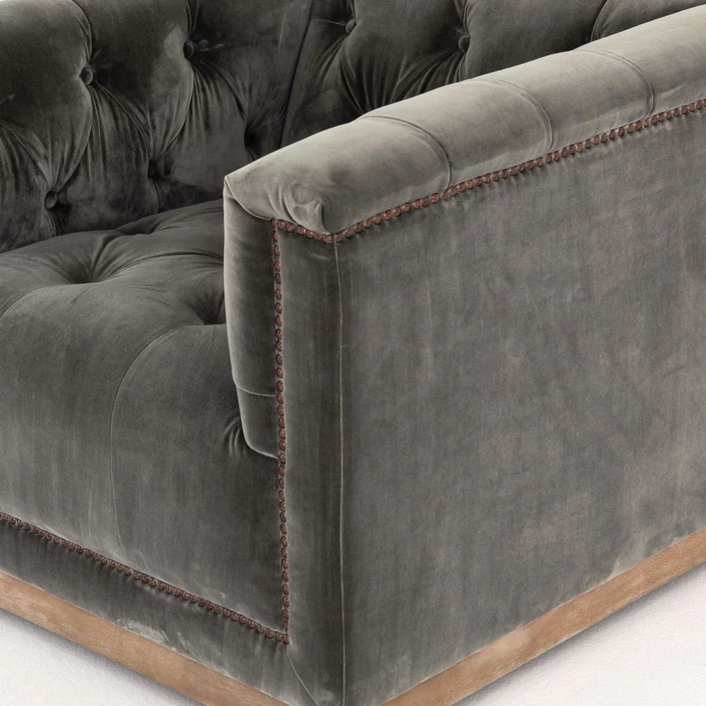 Maxx Tufted Velvet Swivel Chair