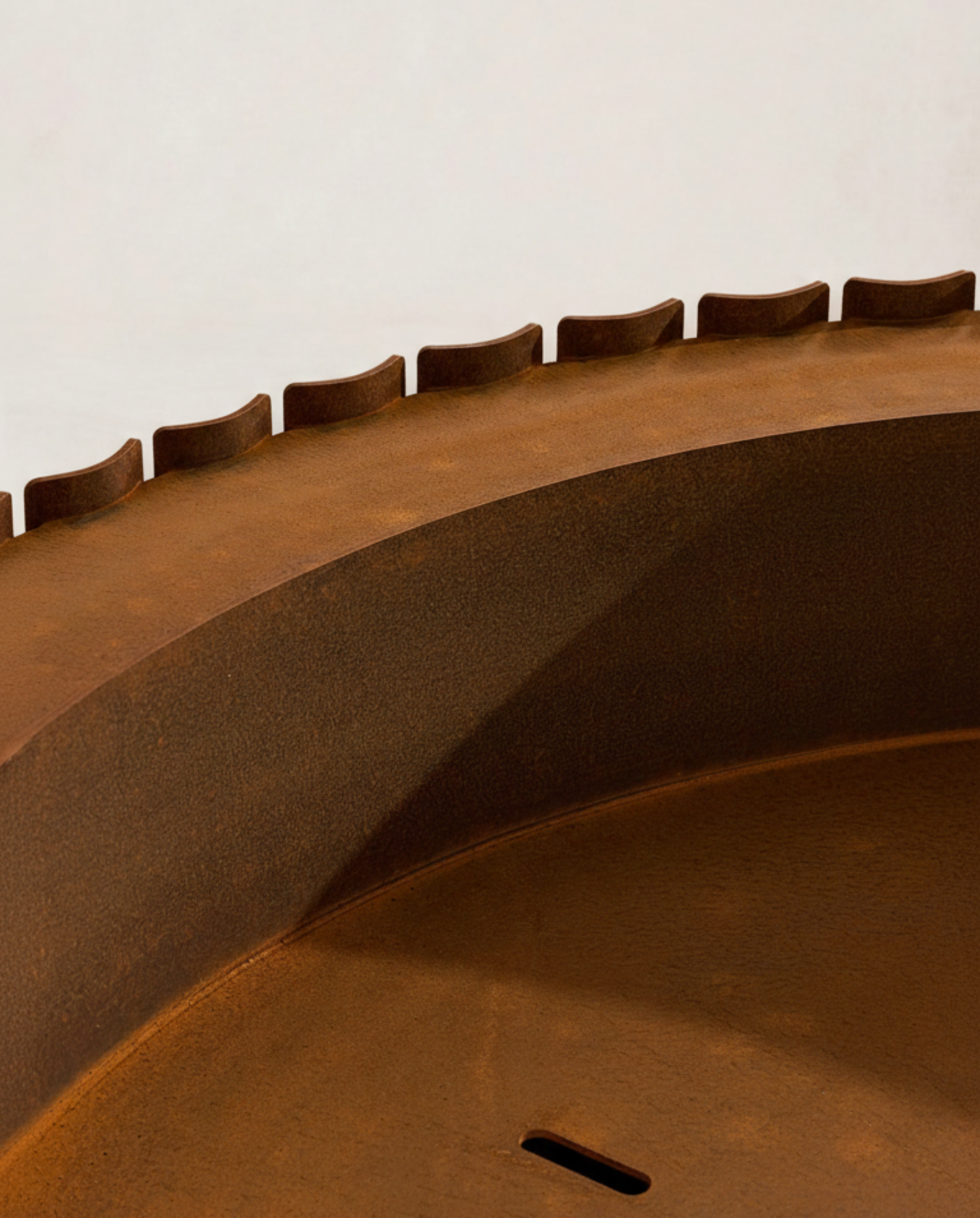 Fluted Iron Circular Fire Pit