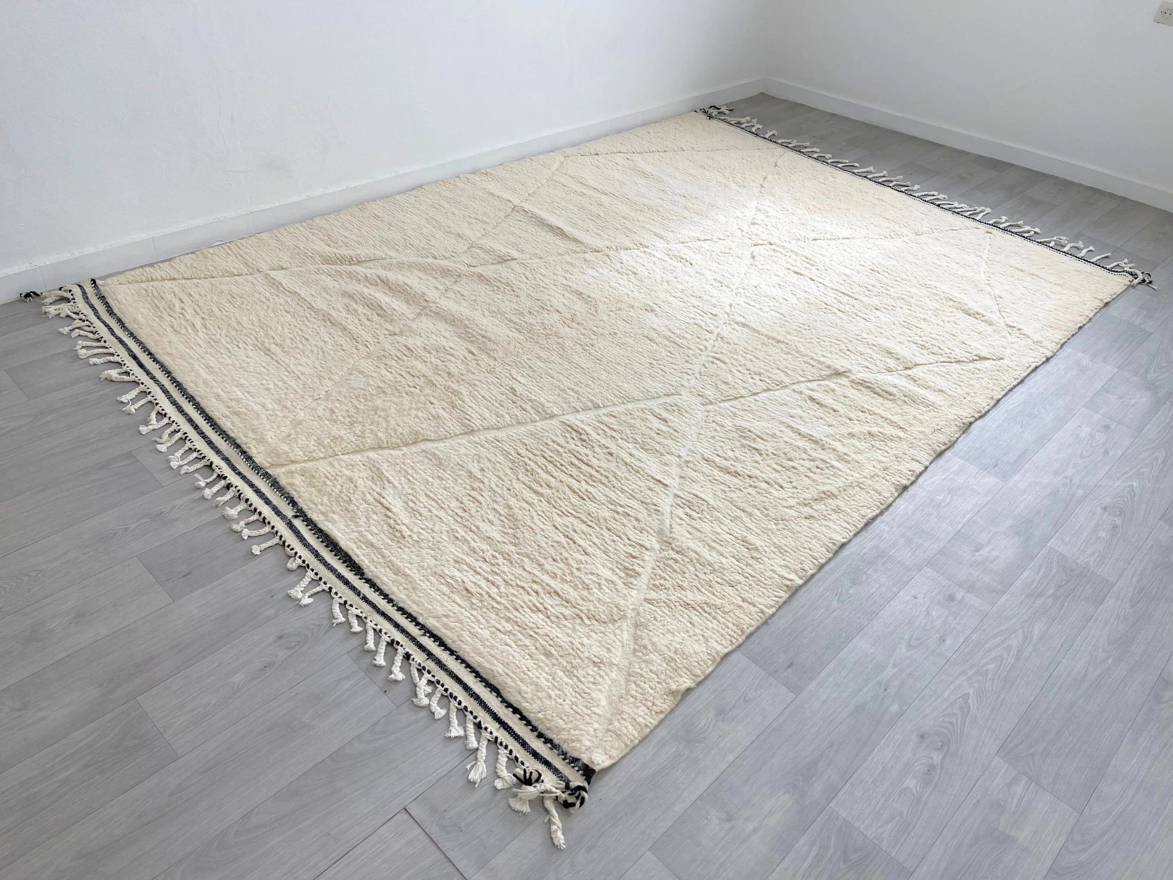 Minimalist Cream Diamond Relief Rug